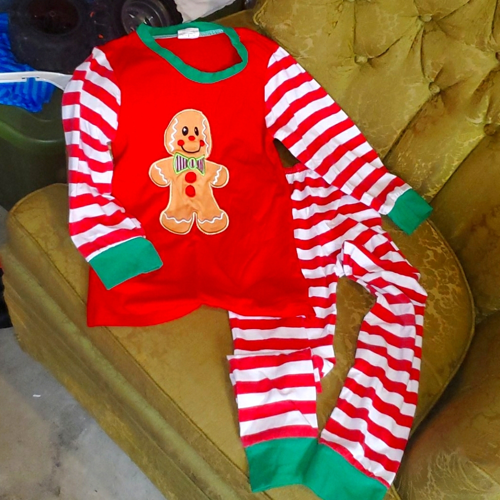 Christmas pajamas (boutique)- gingerbread man